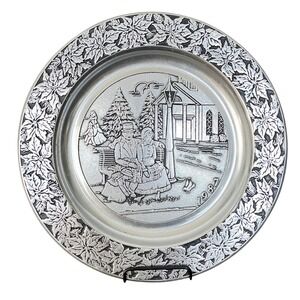 Wilton Collector Plate 1987 Christmas 10.75in Silver Poinsettia Border Vintage